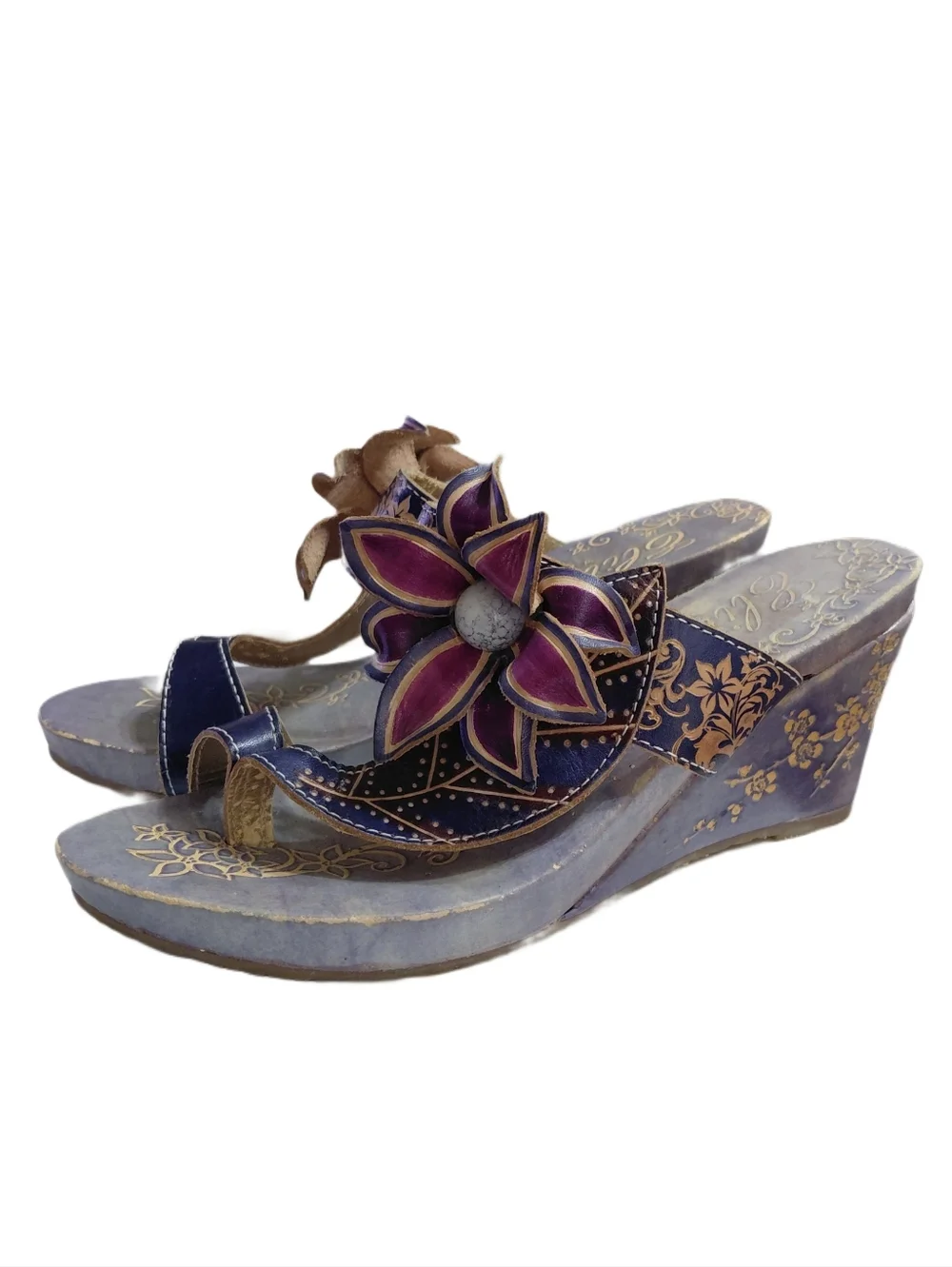 Elite Grapevine Blue And Purple Floral Wedge Sandals Size 8